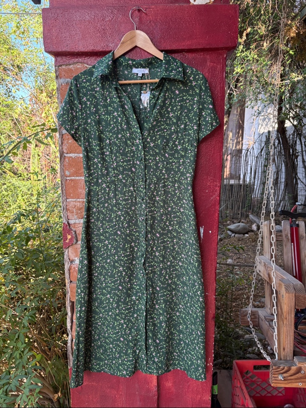 RIHOAS Green Floral Button-Front Midi Dress